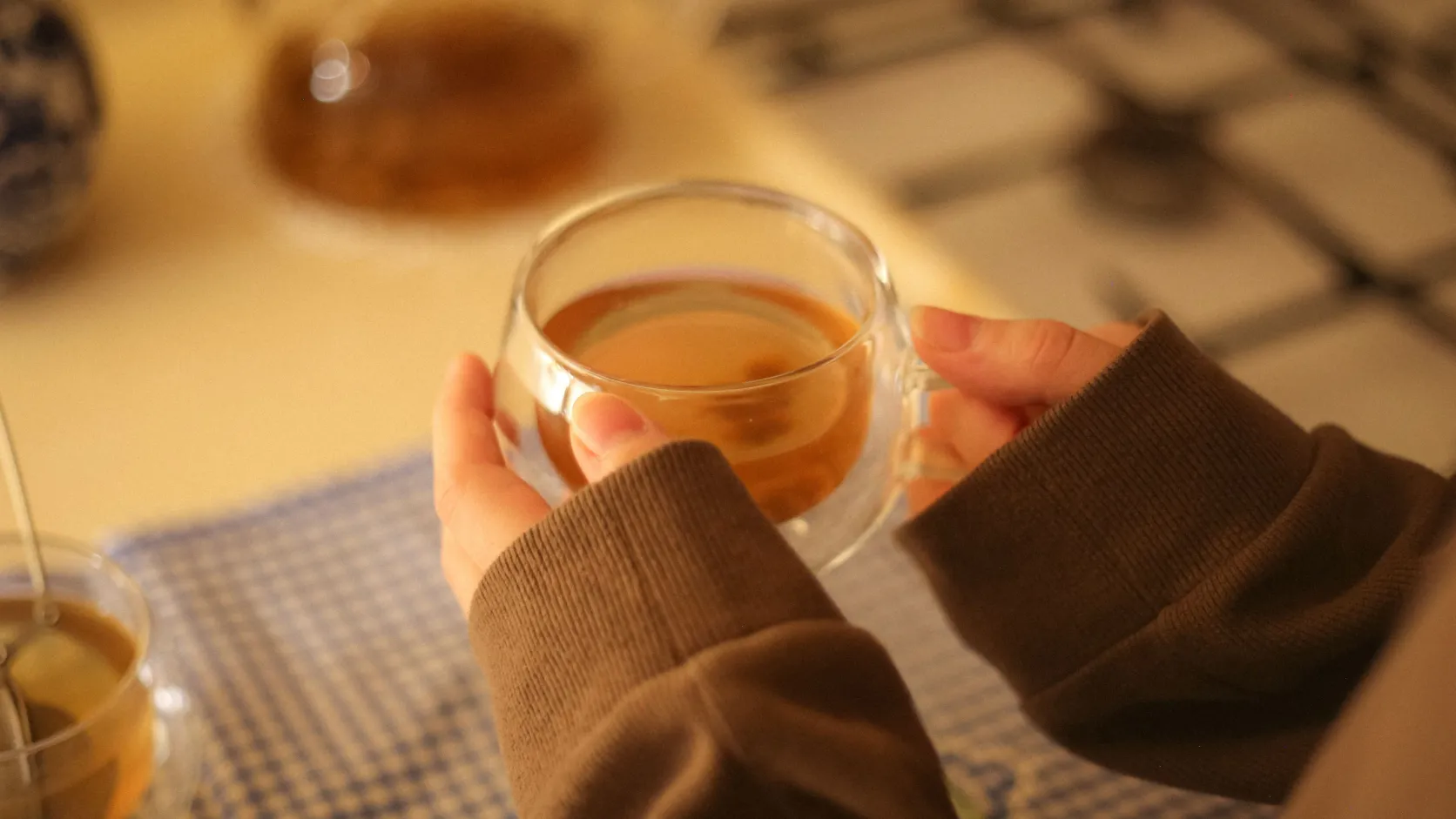 ほうじ茶が飲みたくて、緑茶を煎ってみた話のサムネイル